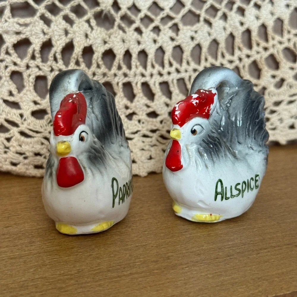 Vintage Ceramic Rooster Spice Shaker Farmhouse Country Kitchen Decor Cottagecore